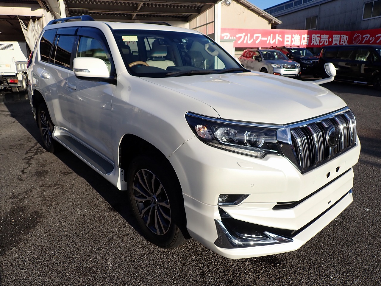 TOYOTA Land Cruiser Prado