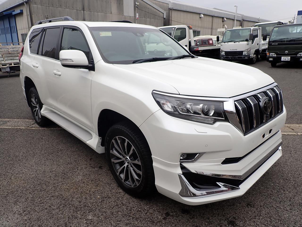 TOYOTA Land Cruiser Prado