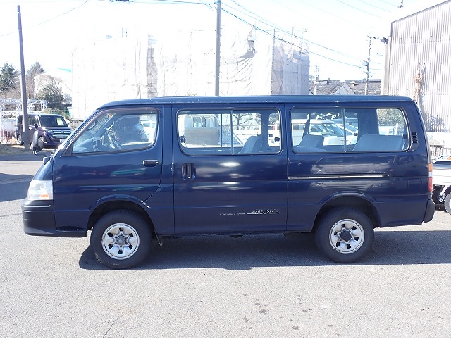 TOYOTA Hiace Wagon