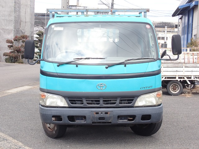 TOYOTA Dyna Truck