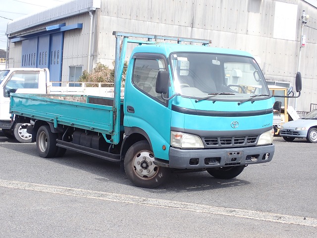 TOYOTA Dyna Truck