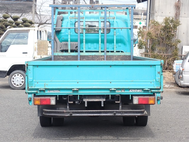 TOYOTA Dyna Truck