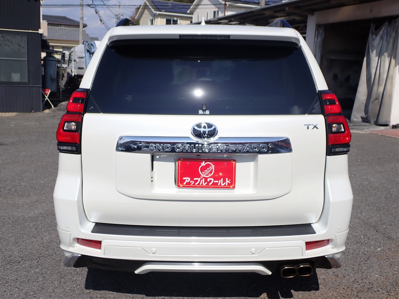 TOYOTA Land Cruiser Prado