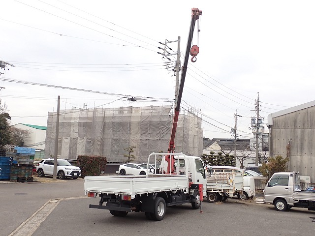 ISUZU Elf Truck