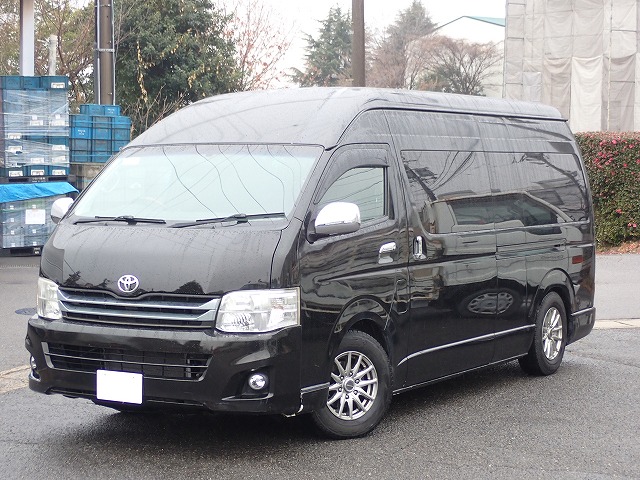 TOYOTA Hiace Wagon