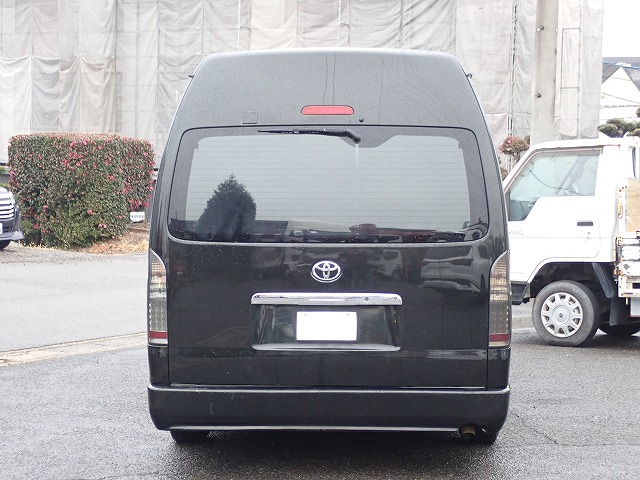 TOYOTA Hiace Wagon