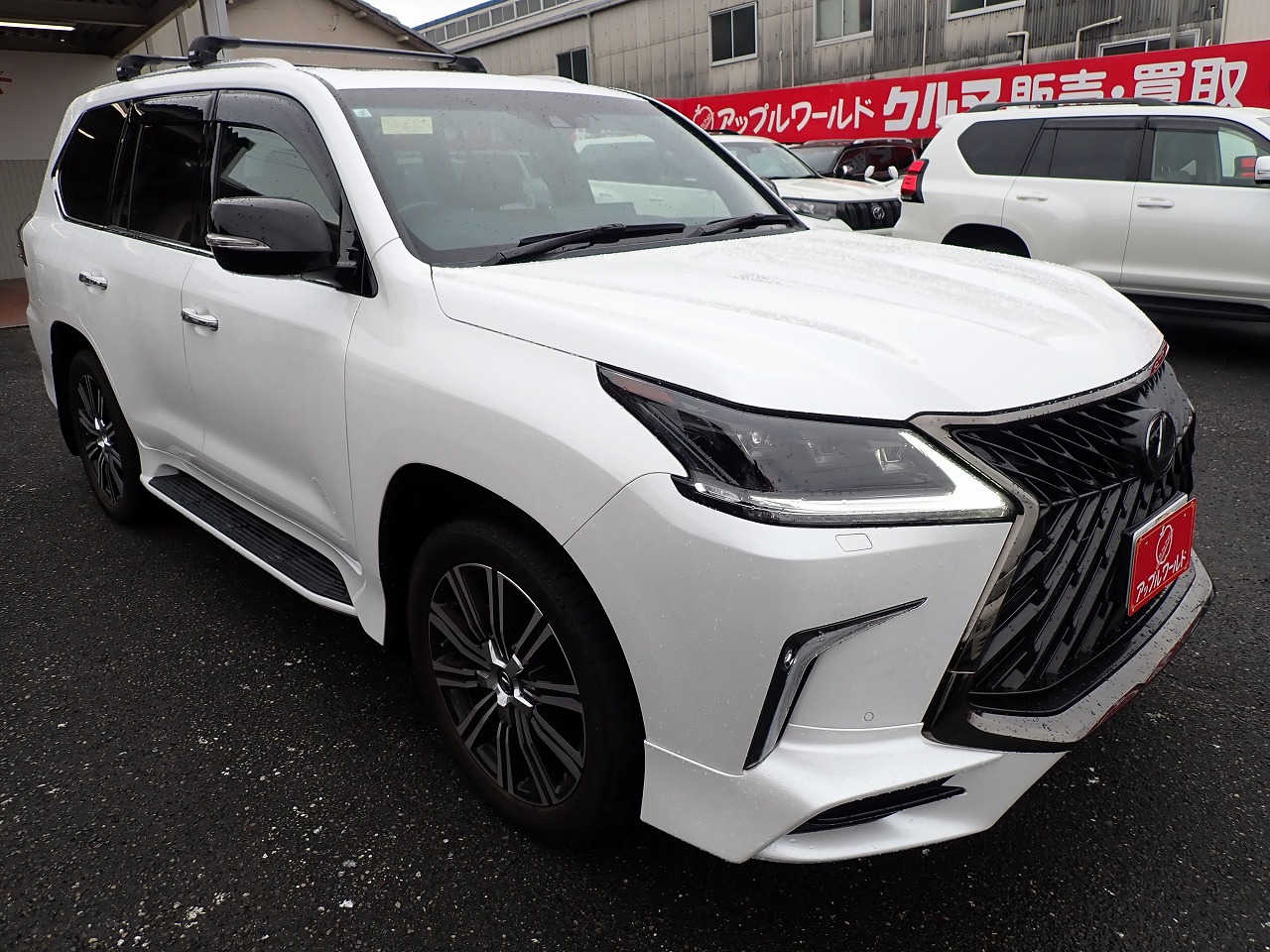 LEXUS LX 570