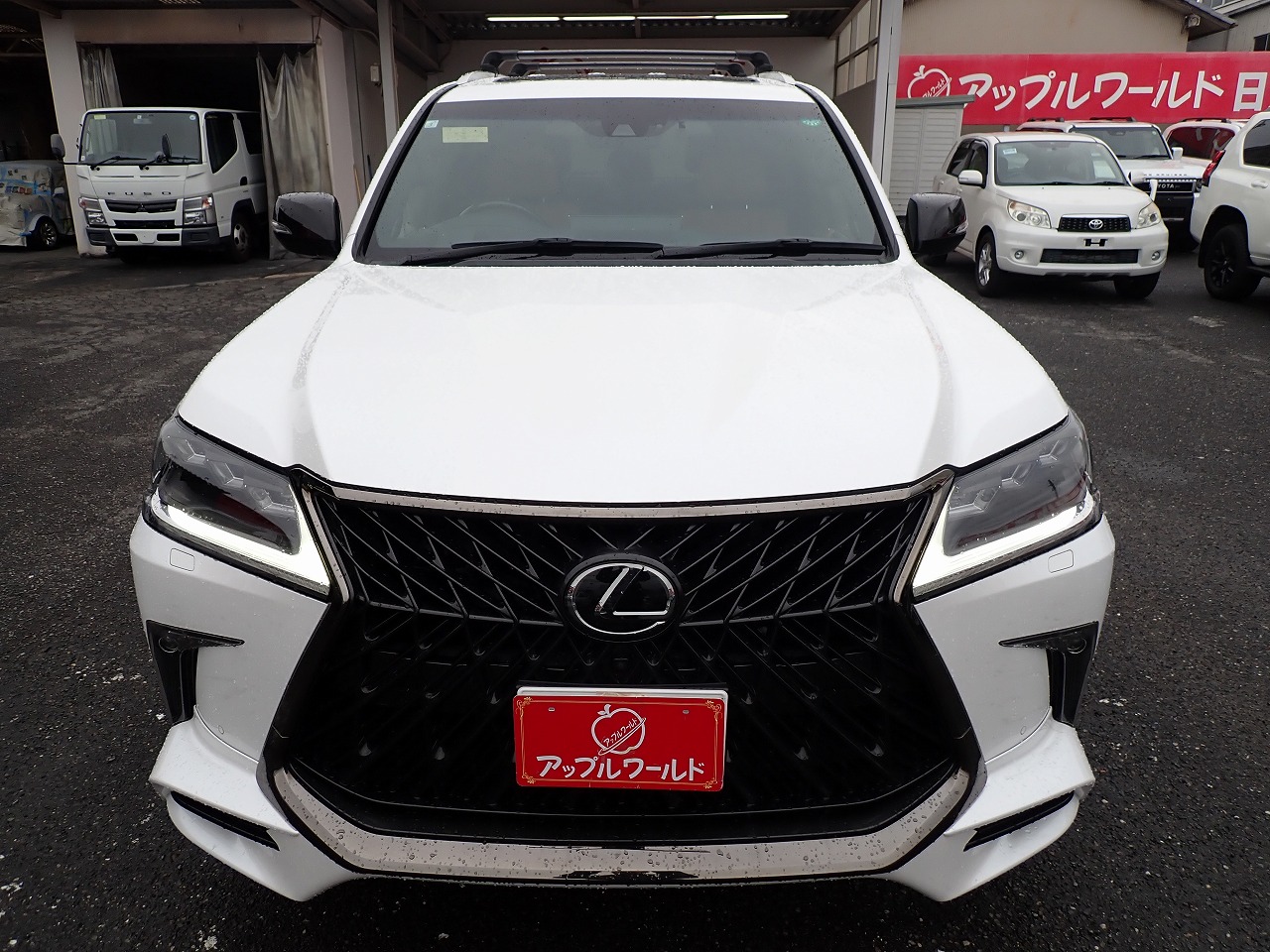 LEXUS LX 570