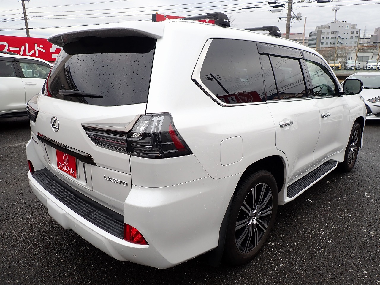 LEXUS LX 570