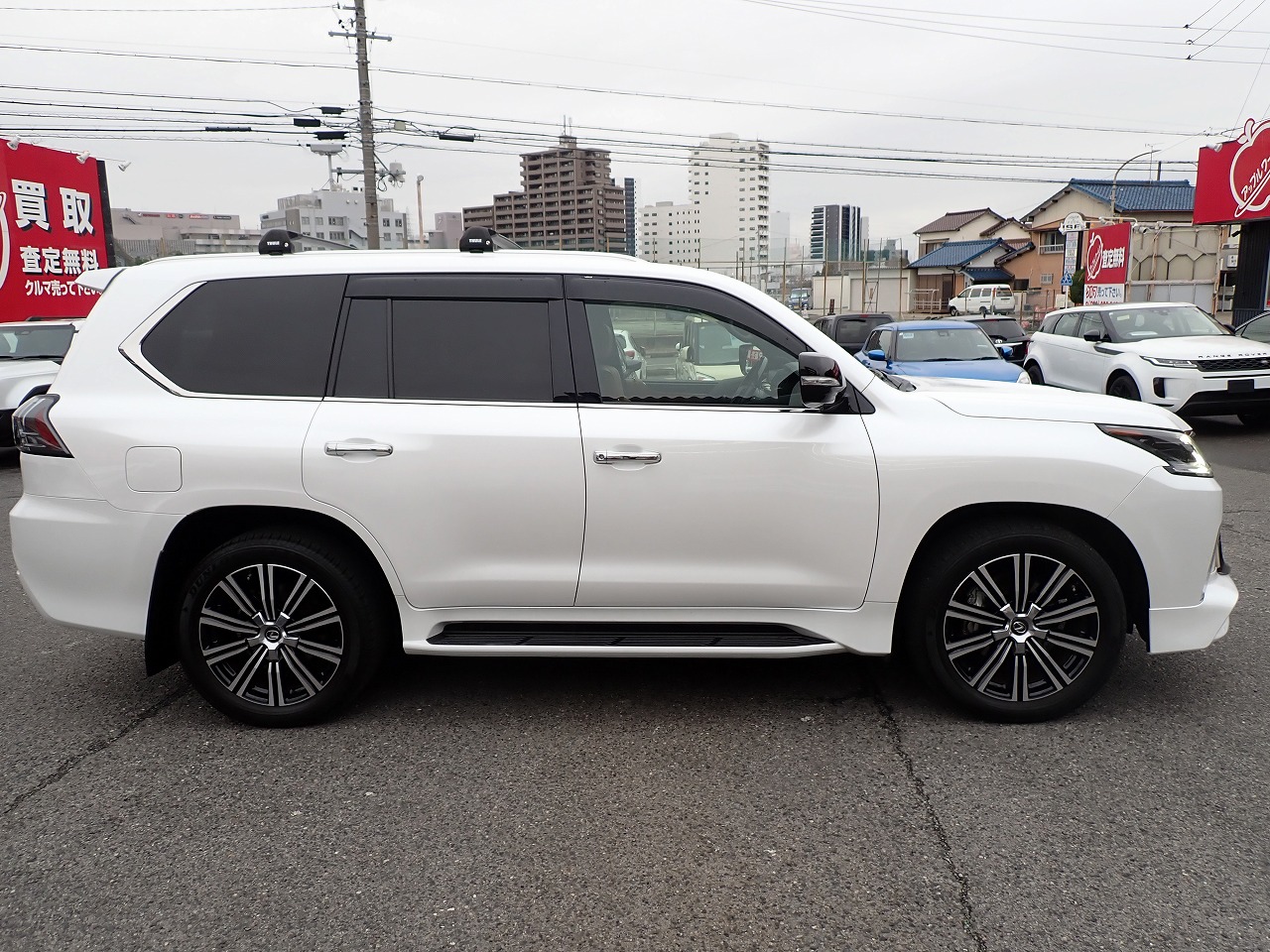 LEXUS LX 570