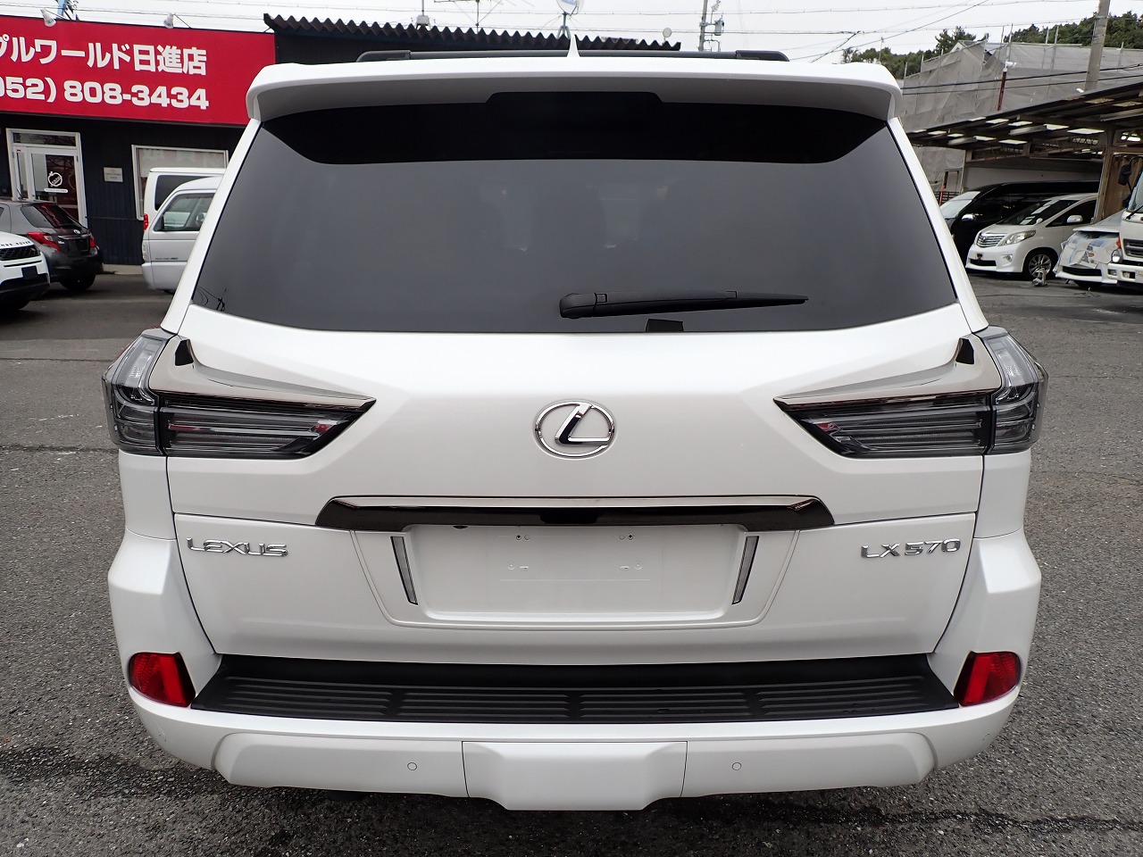 LEXUS LX 570