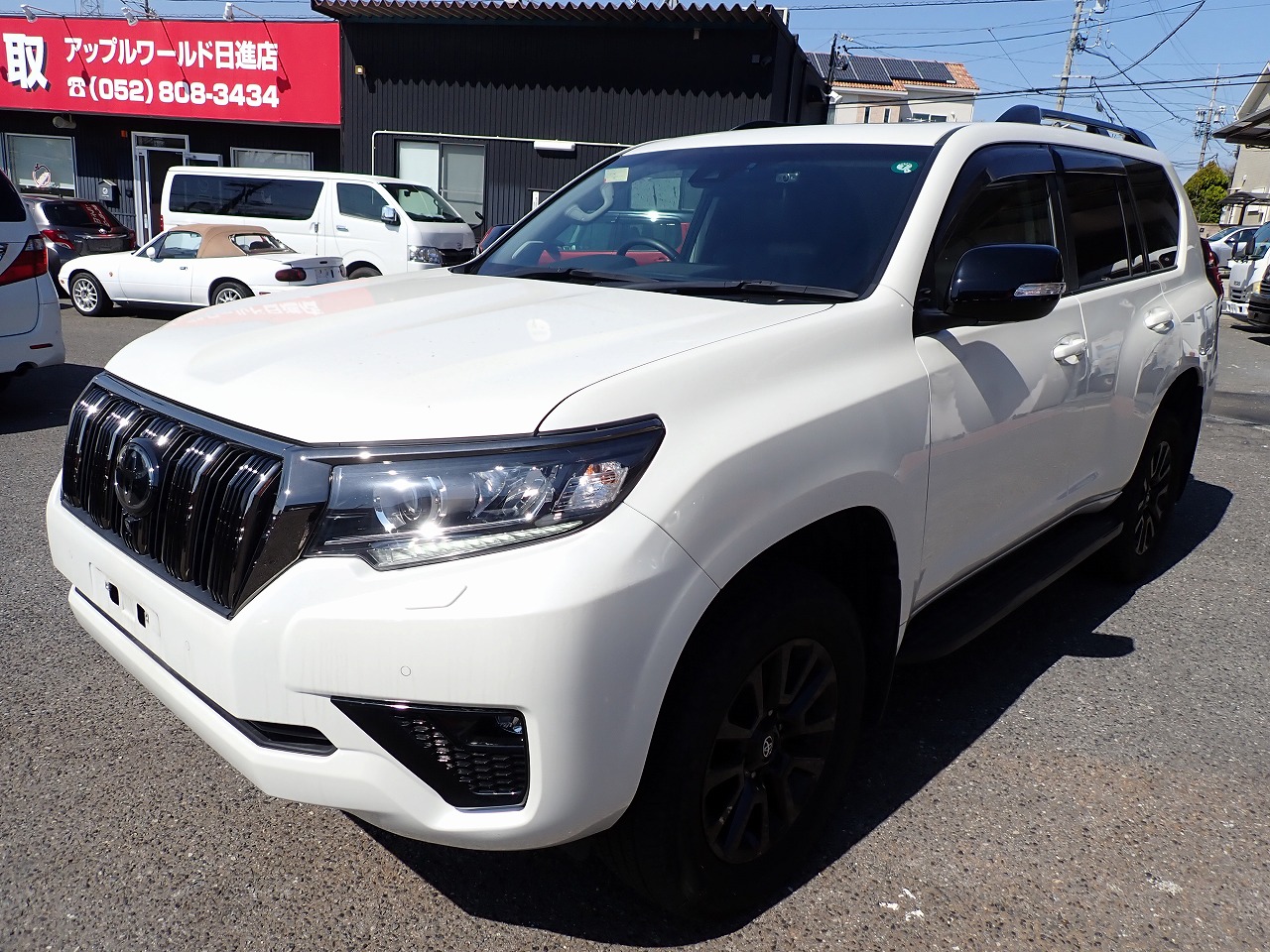 TOYOTA Land Cruiser Prado