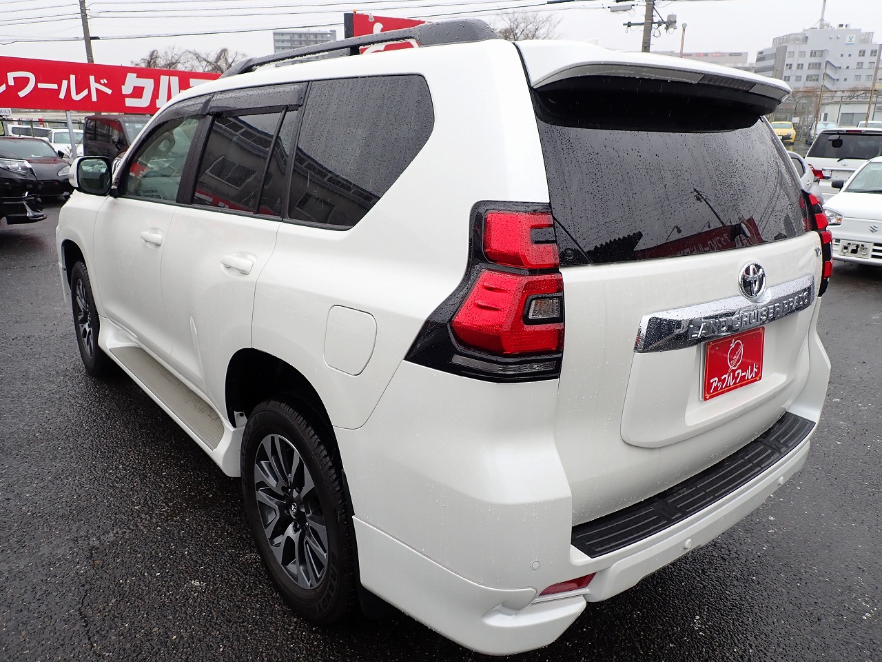 TOYOTA Land Cruiser Prado