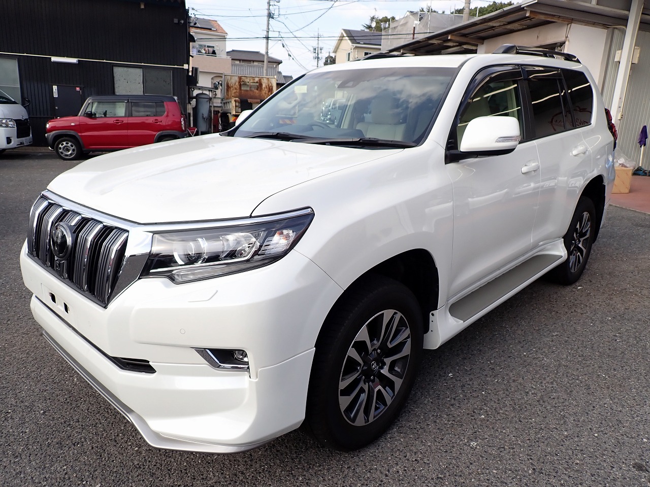 TOYOTA Land Cruiser Prado