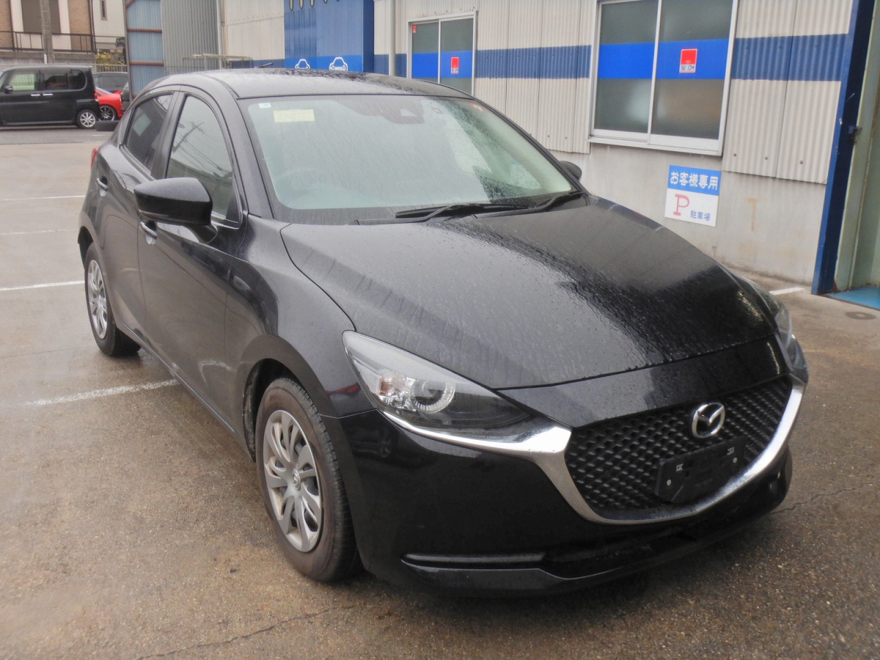 MAZDA Mazda 2