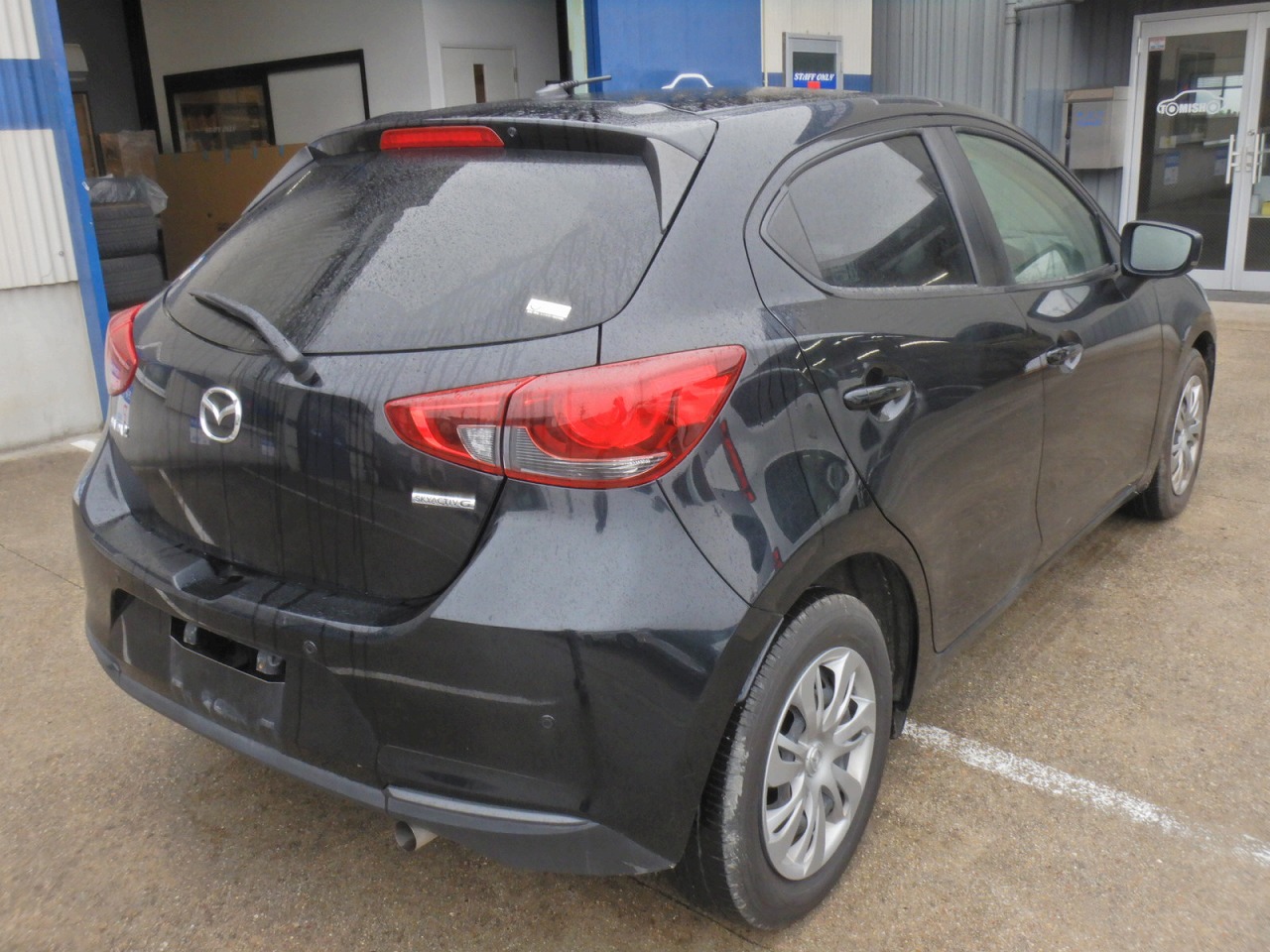 MAZDA Mazda 2