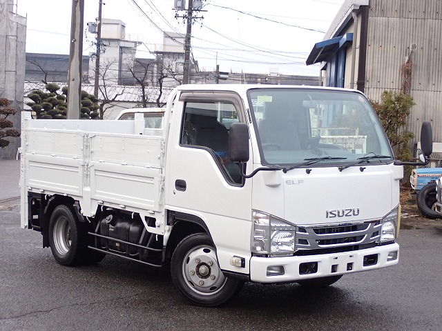 ISUZU Elf Truck